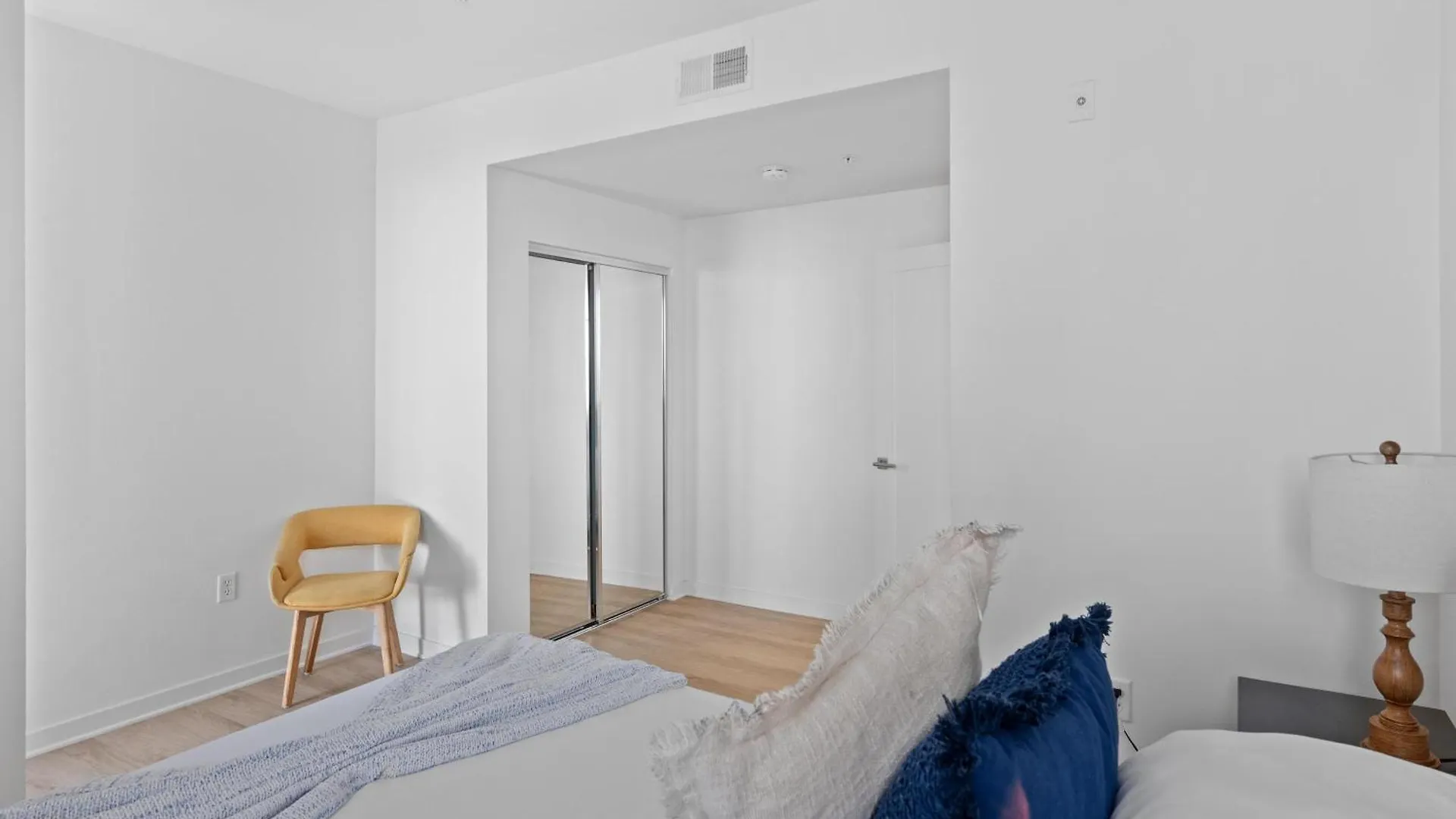 Spacious 3Br 3Min Walk To Marina 5Min To Vbeach Los Angeles Apartment