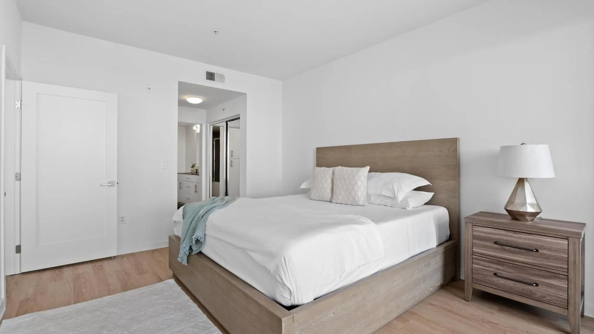 Apartment Spacious 3Br 3Min Walk To Marina 5Min To Vbeach Los Angeles