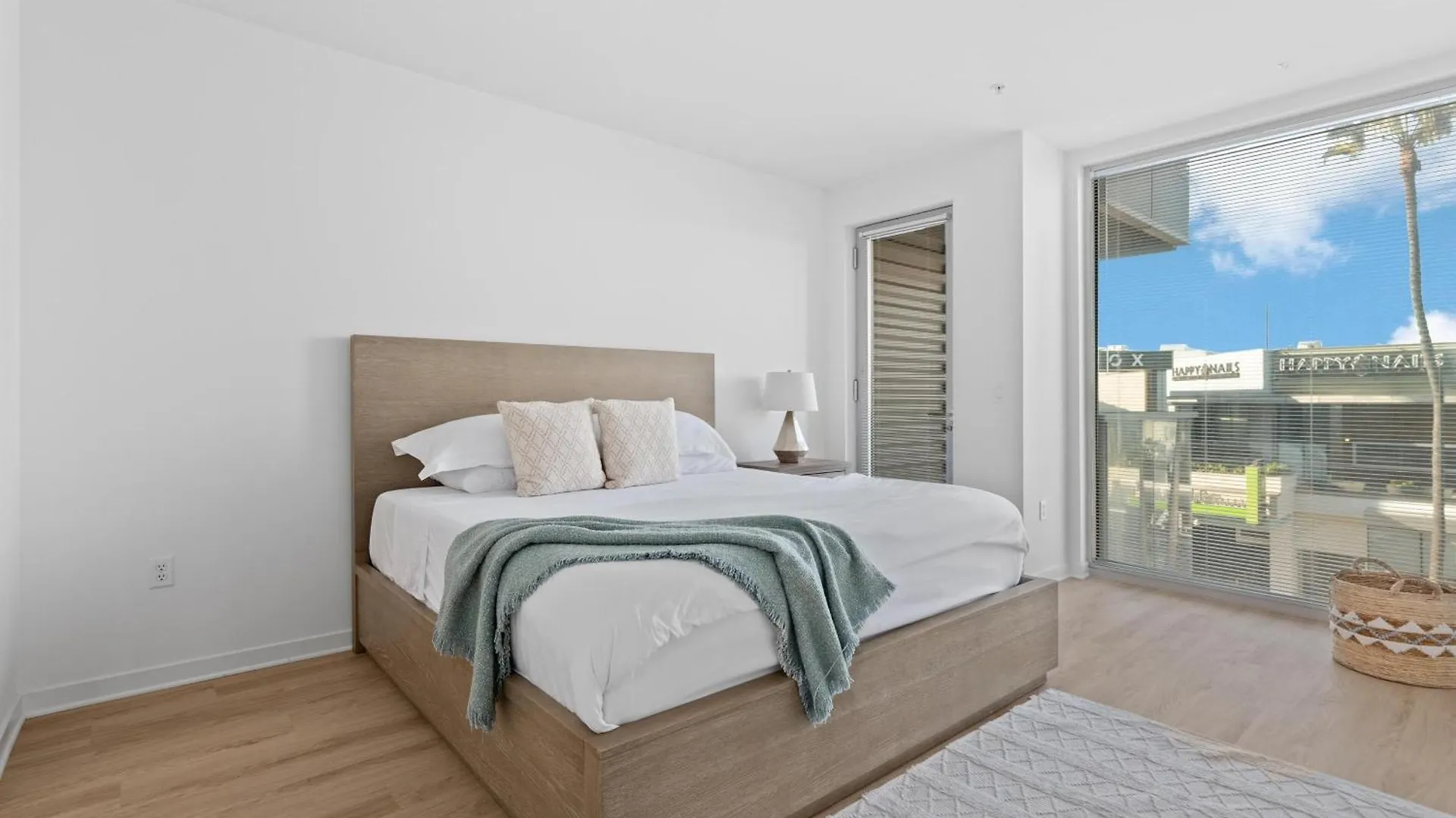 Spacious 3Br 3Min Walk To Marina 5Min To Vbeach Los Angeles Apartment
